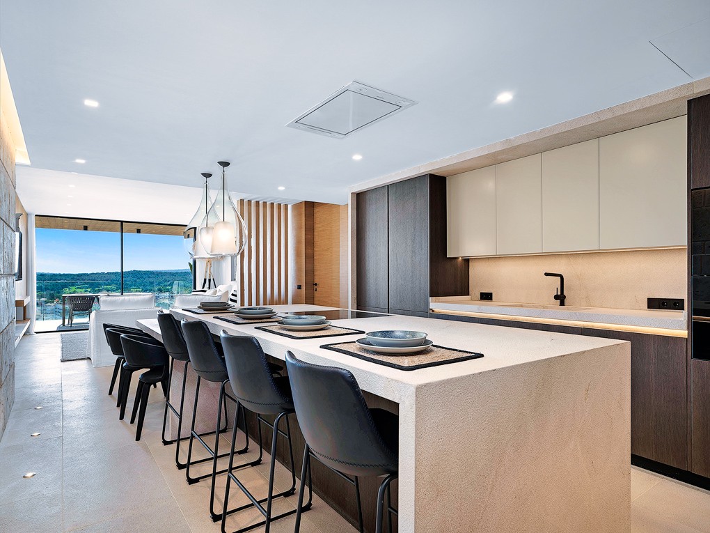 New build apartment with beautiful sea views