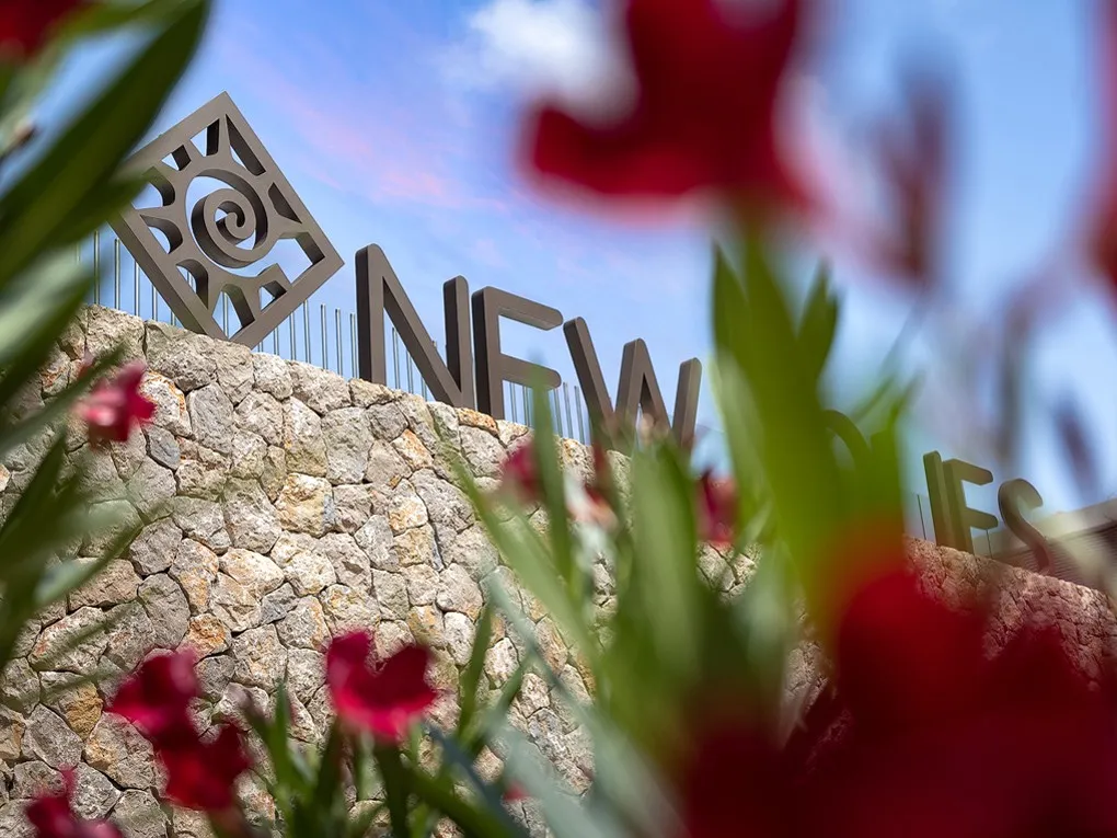 Moderna vila amb vista al mar en luxós complex residencial-12