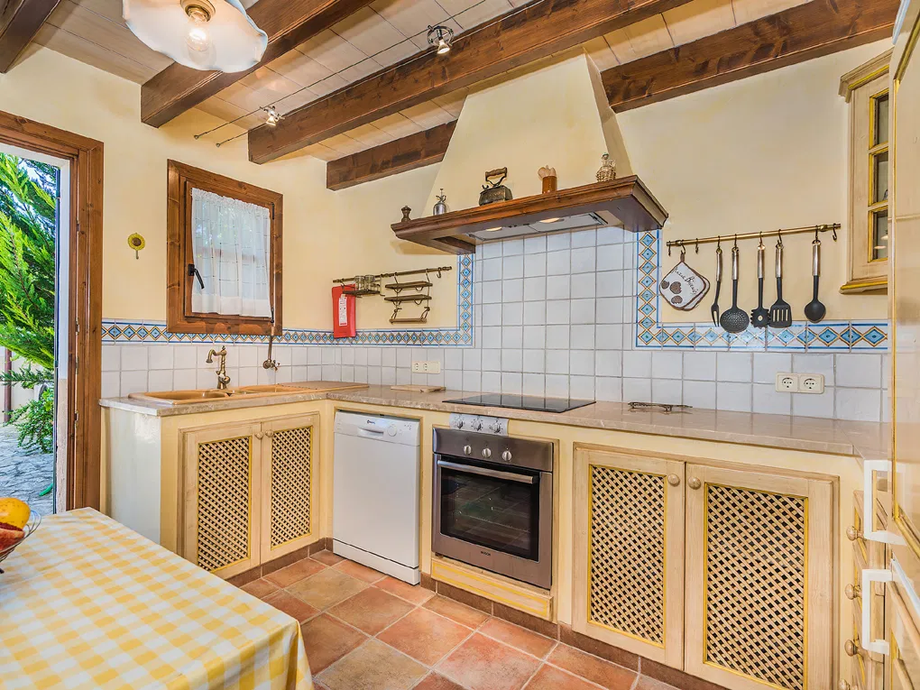 "MORELL VELL" Holiday Rentals in Pollensa-8
