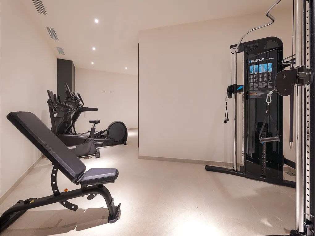 Penthouse met zeezicht en privézwembad op het dak-15