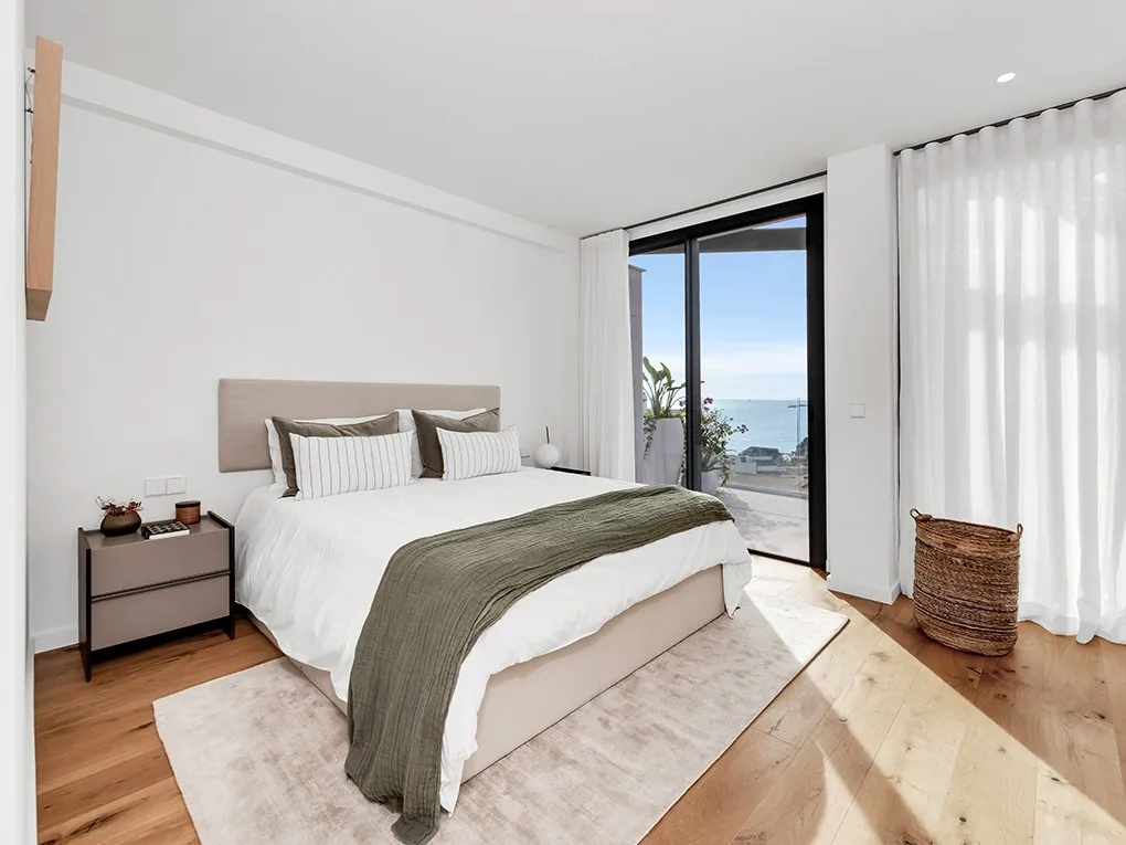 Sea view penthouse with private rooftop pool-7