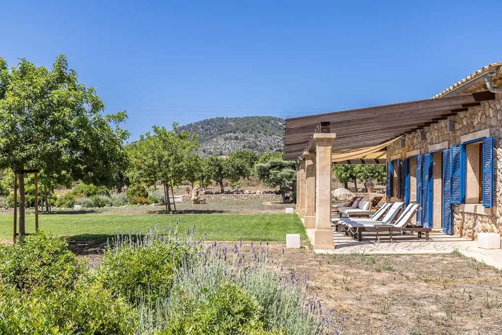 Idílica casa de campo en Alaró con vistas únicas-17