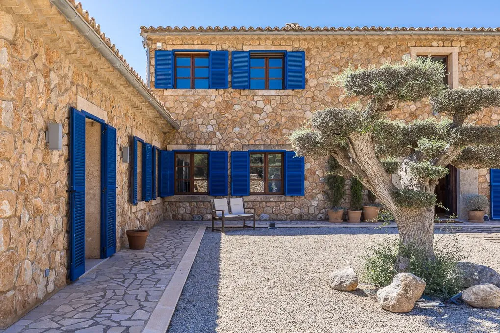 Idyllisk landsted i Alaró med unik udsigt-2