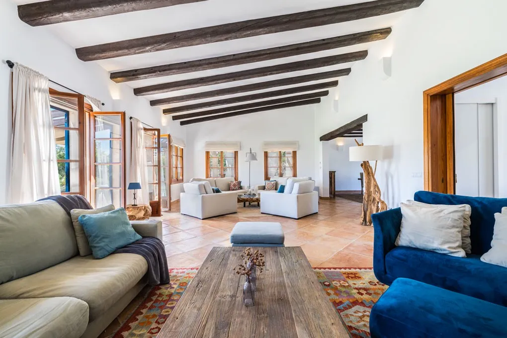 Idyllisk landsted i Alaró med unik udsigt-4