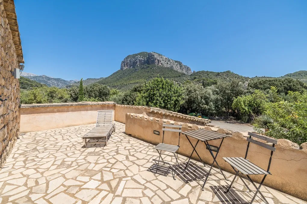 Idílica casa de campo en Alaró con vistas únicas-23