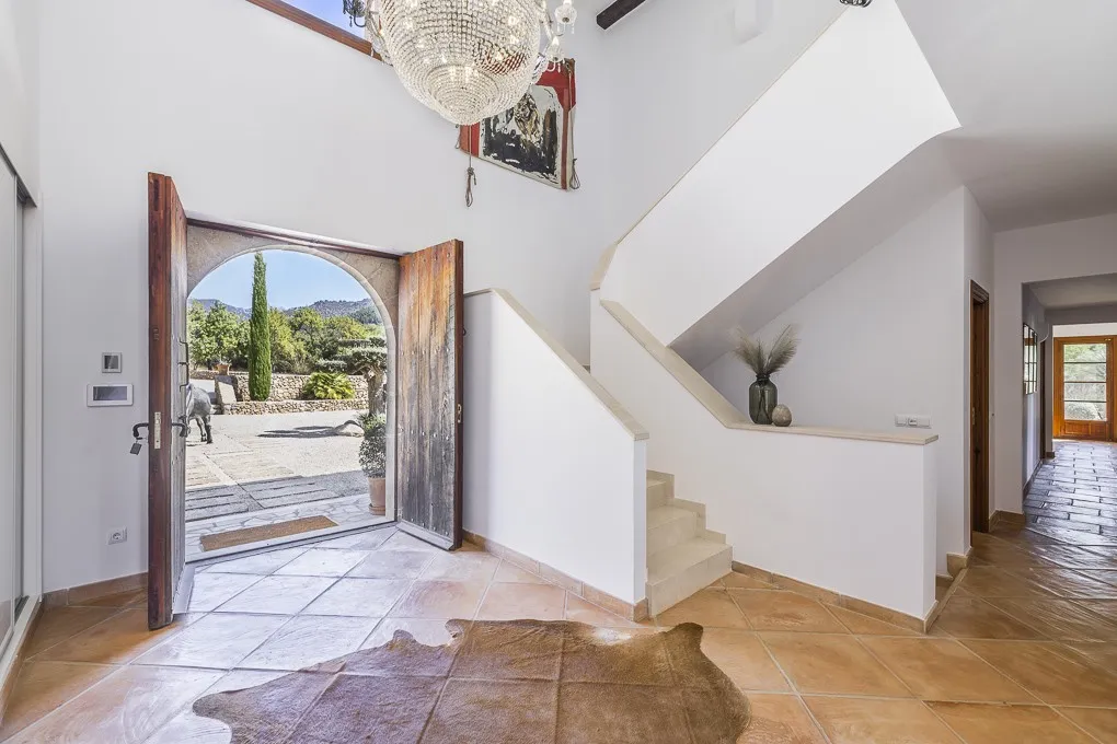 Idílica casa de campo en Alaró con vistas únicas-3