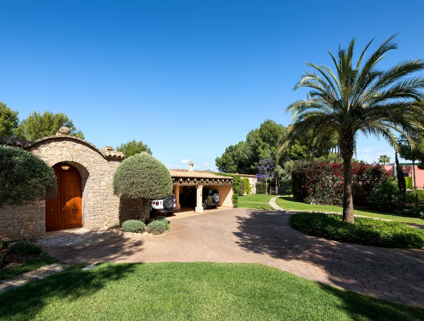 The ultimate family holiday villa in Santa Ponsa-5