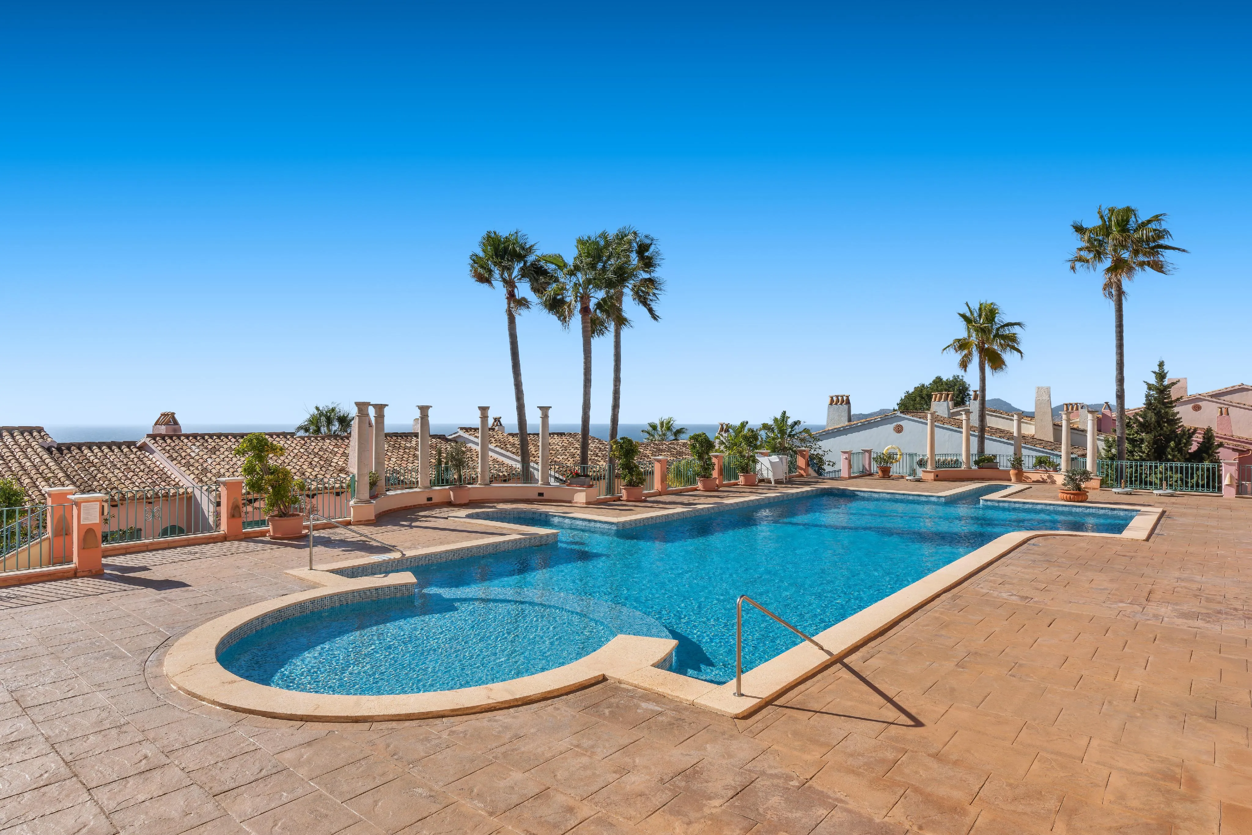 Elegant apartament amb vista al mar i encant mediterrani a Nova Santa Ponsa-7