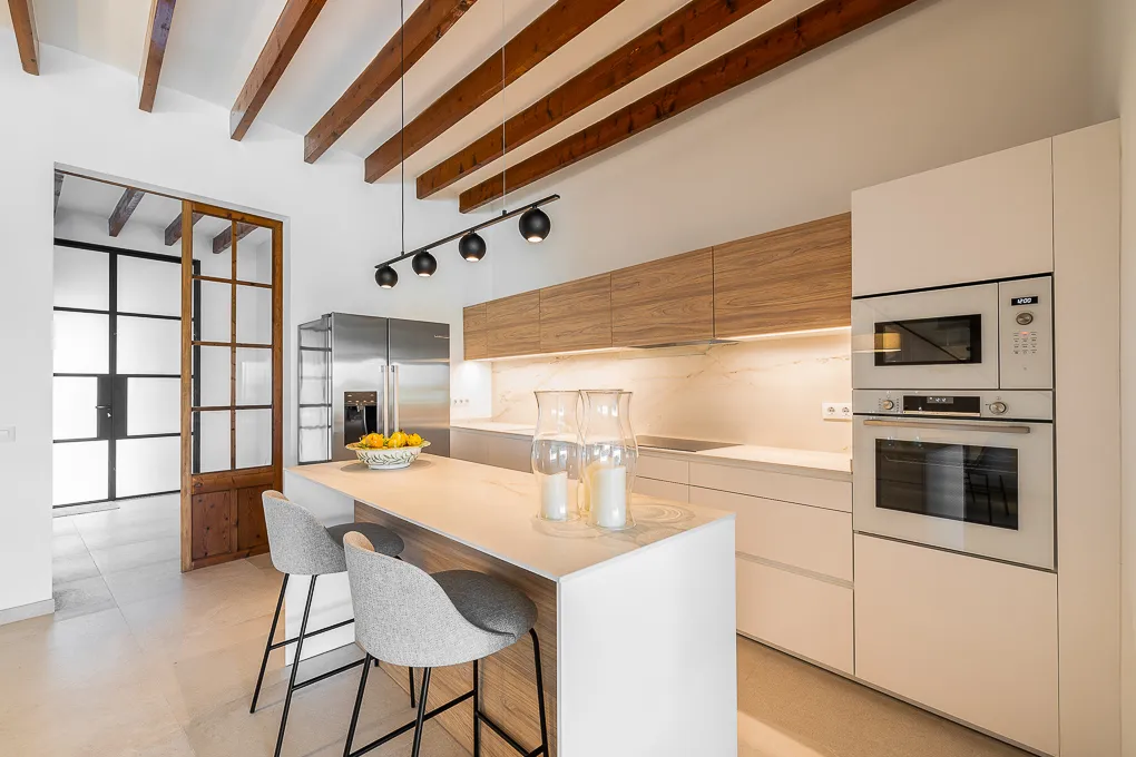 Dom na wsi z pięknym widokiem na okolicę-8