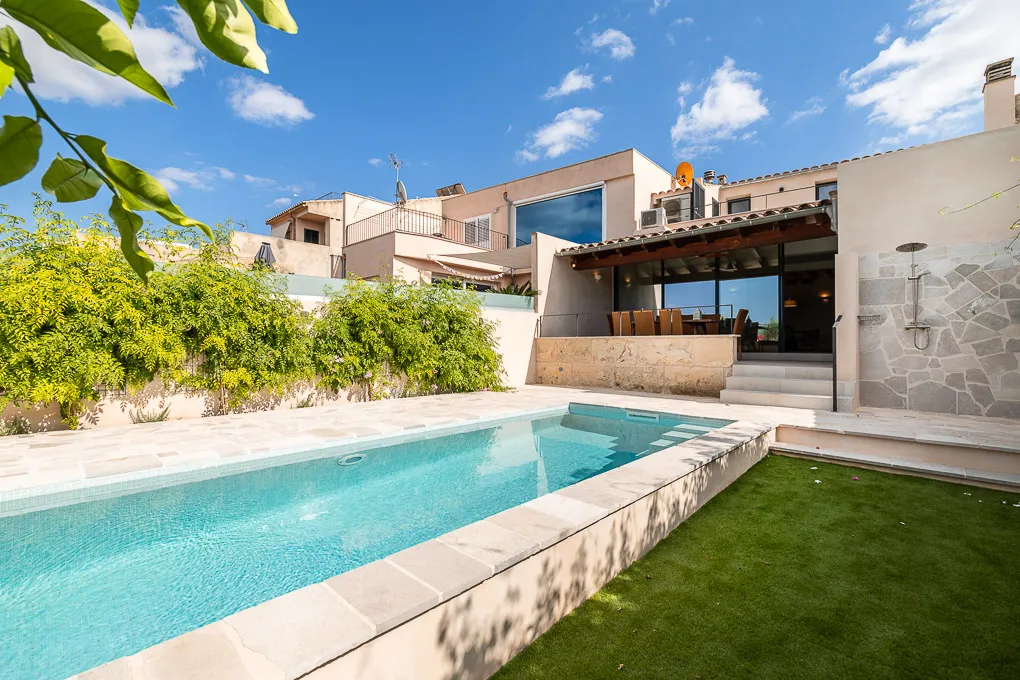 Dorpshuis met prachtig uitzicht op het platteland-2