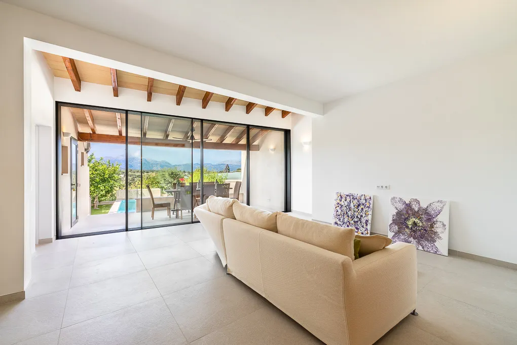 Dorpshuis met prachtig uitzicht op het platteland-5