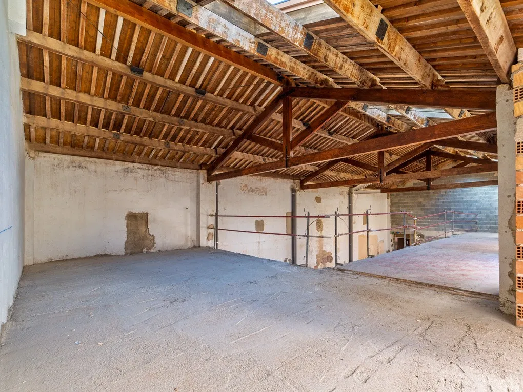 Exclusieve kans: Stijlvolle loft voor renovatie-6