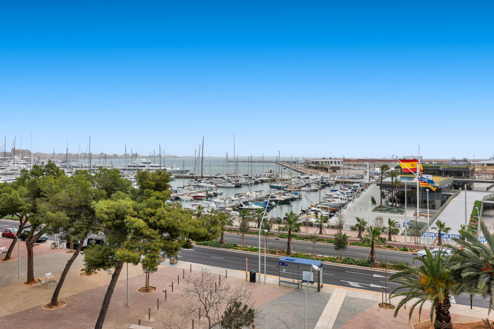 Prestigious Property use as Office or Residence with Spectacular Sea Views