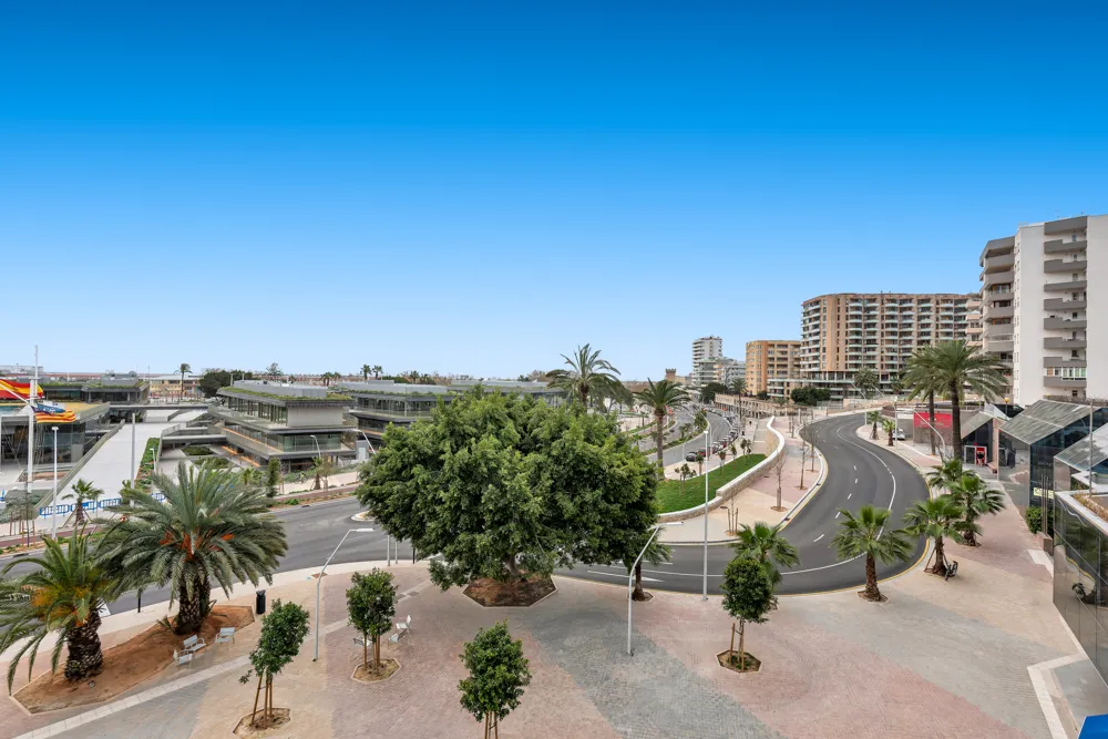 Prestigious Property use as Office or Residence with Spectacular Sea Views-10