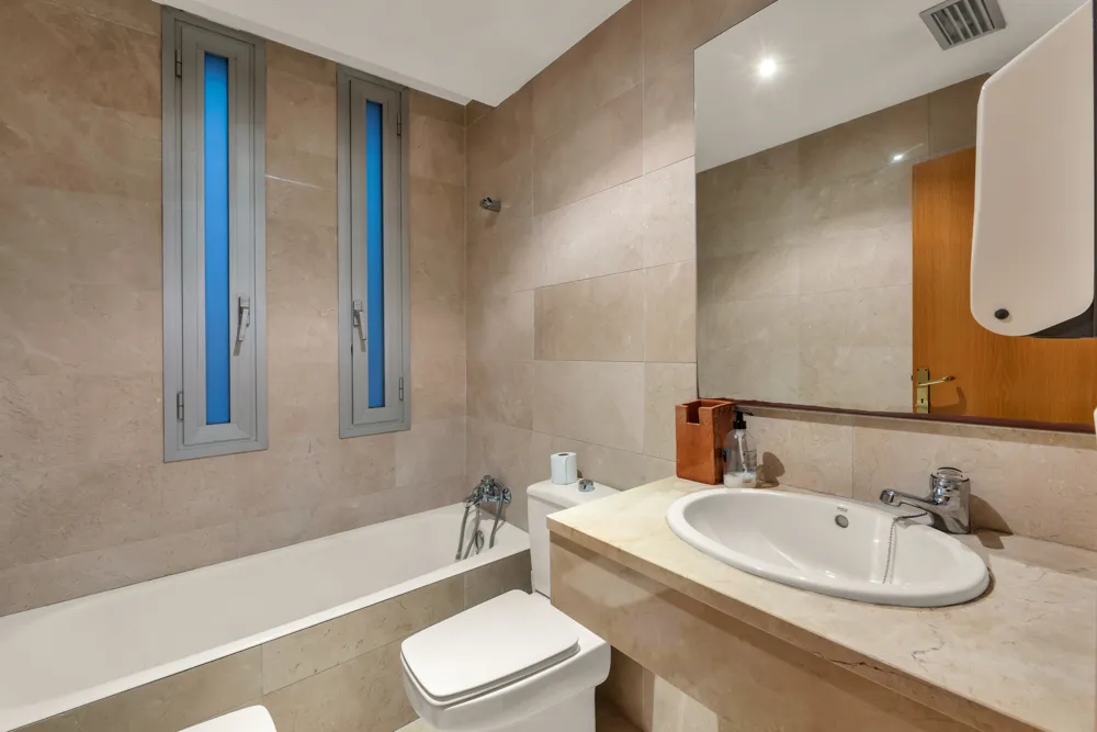 Prestigious Property use as Office or Residence with Spectacular Sea Views-23