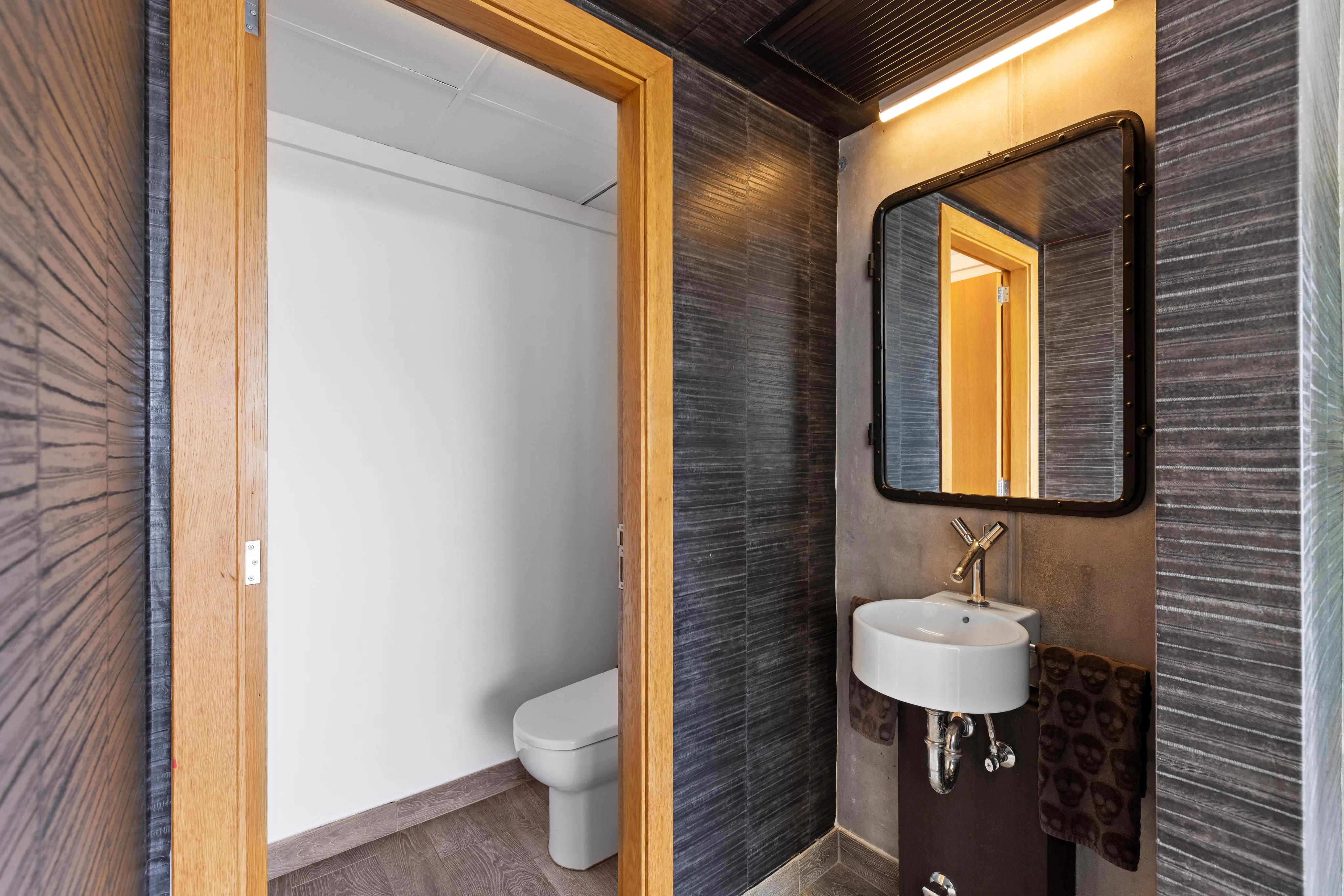 Ultra-modern halfvrijstaand huis aan de Costa de'n Blanes-13