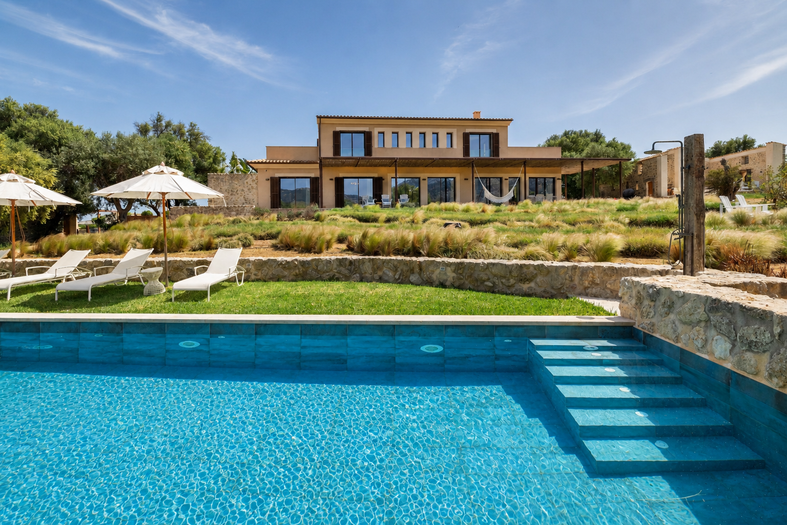 Luxury finca in Mallorca: Where tradition meets smart home technology at the Tramuntana