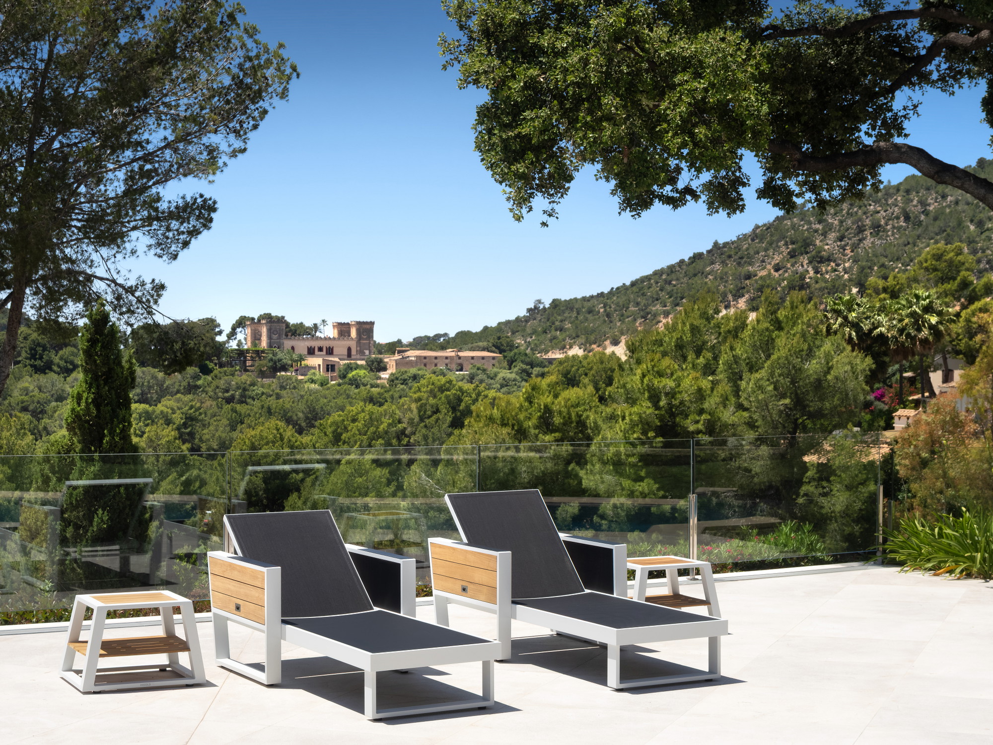 Villa completamente ristrutturata con vista sul mare e straordinarie spazi all’aperto-22