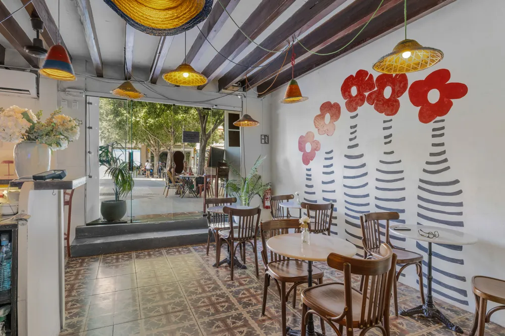 Gezellig café in Palma: perfect voor vergaderingen-5