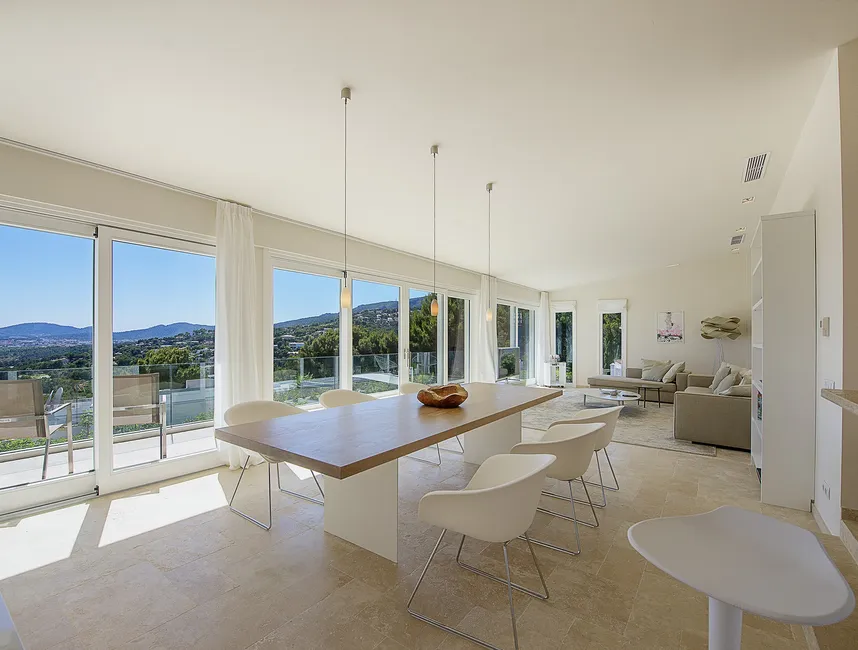 Panoramic Bliss: Holiday Villa in Portals Hills-8