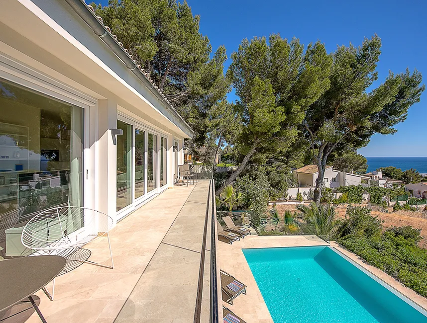 Panoramic Bliss: Holiday Villa in Portals Hills-3