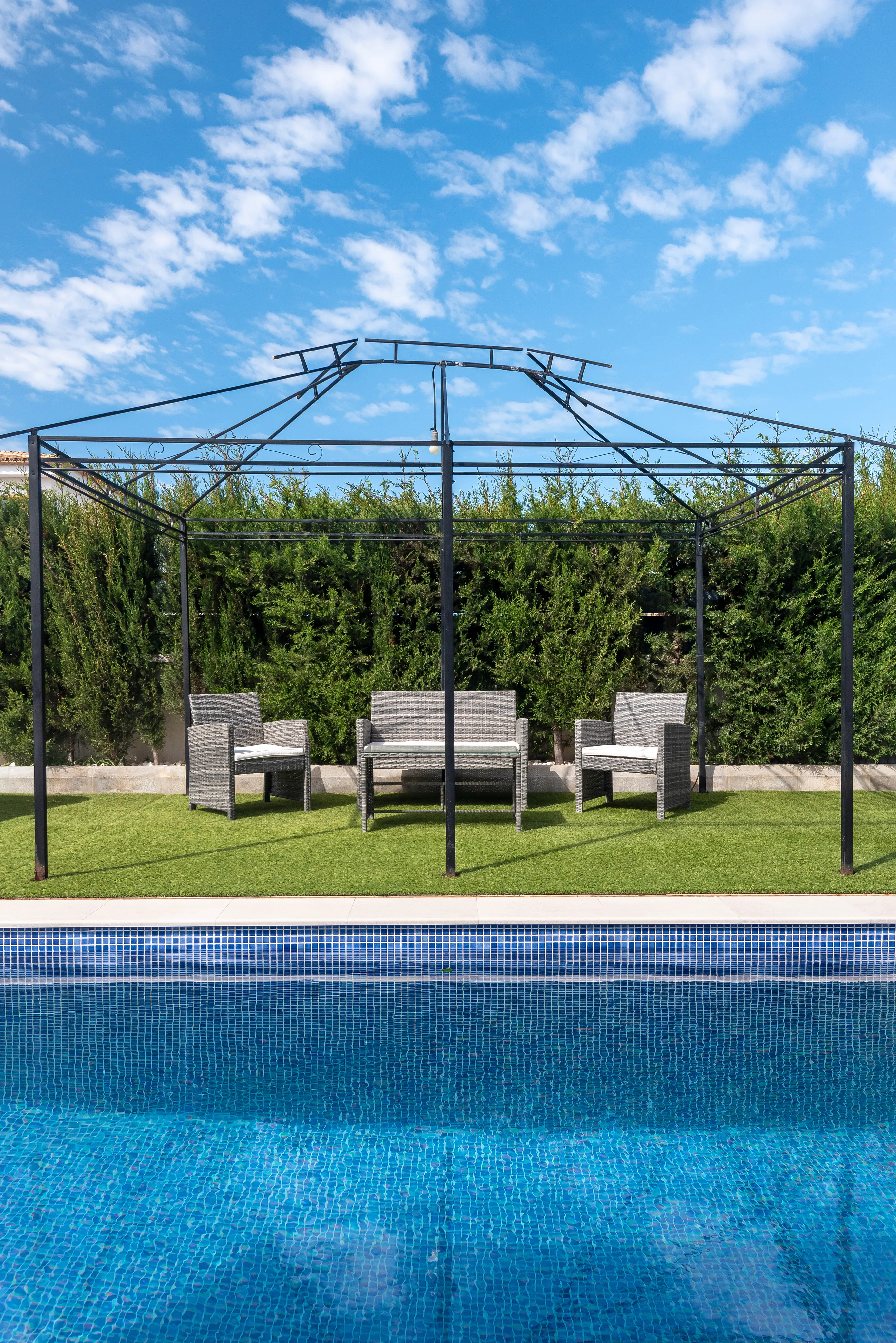 Vila moderna prop del mar-4