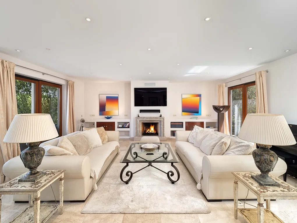 Fantàstica vila en una exclusiva zona residencial-3