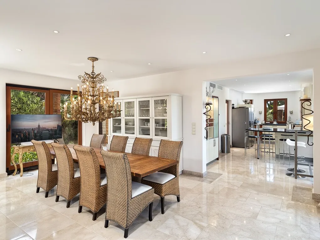 Fantàstica vila en una exclusiva zona residencial-4