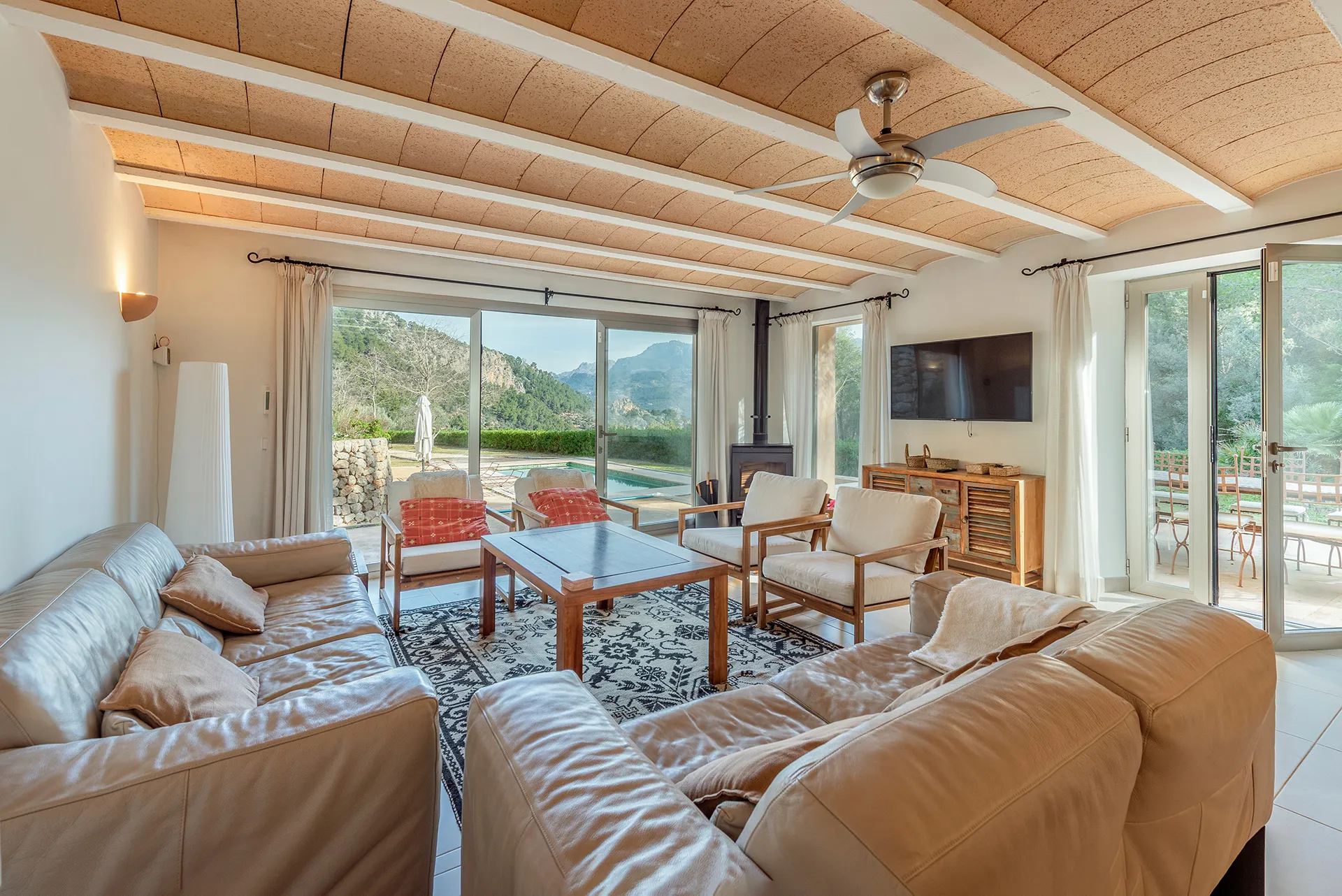 Maison de vacances magnifiquement située dans un environnement calme et privé près de Sóller-8