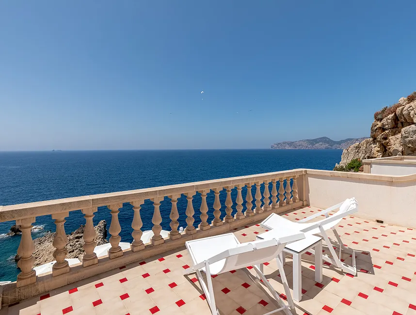 Paradis ved havet til drømmeferie. Direkte adgang til havet i Santa Ponsa-8