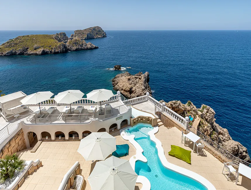 Paradís enfront del mar per a unes vacances de somni. Accés directe al mar a Santa Ponsa-20