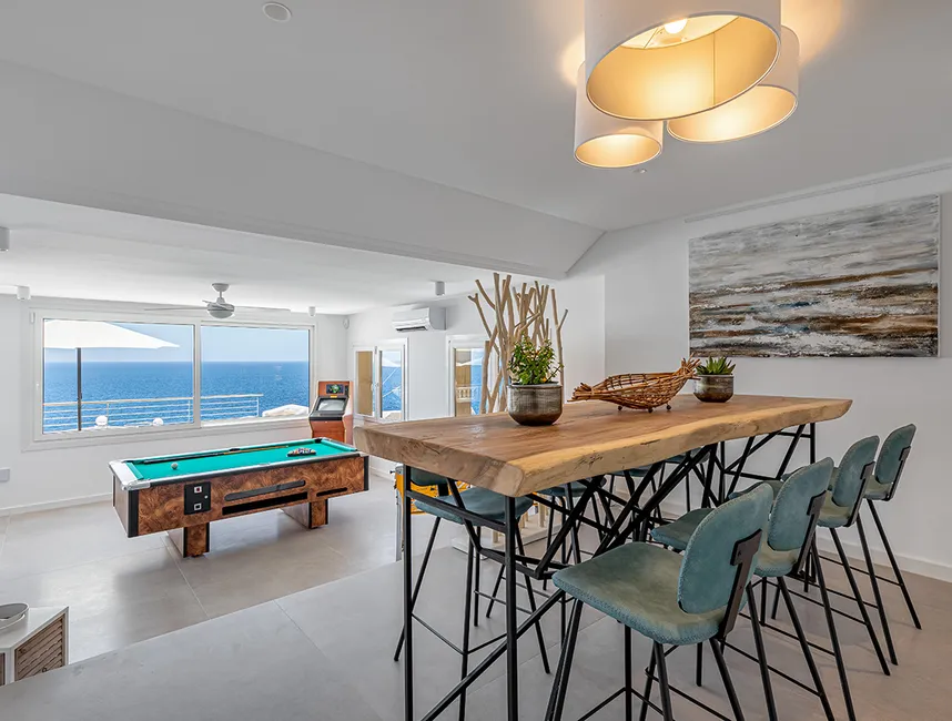 Raj nad morzem na wymarzone wakacje. Bezpośredni dostęp do morza w Santa Ponsa-14