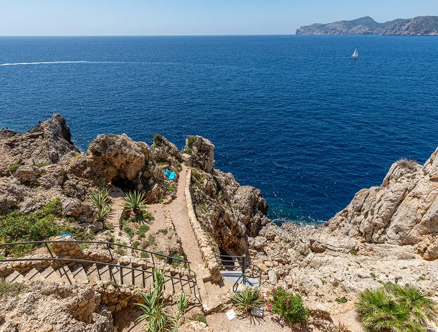 Paradis ved havet til drømmeferie. Direkte adgang til havet i Santa Ponsa-17