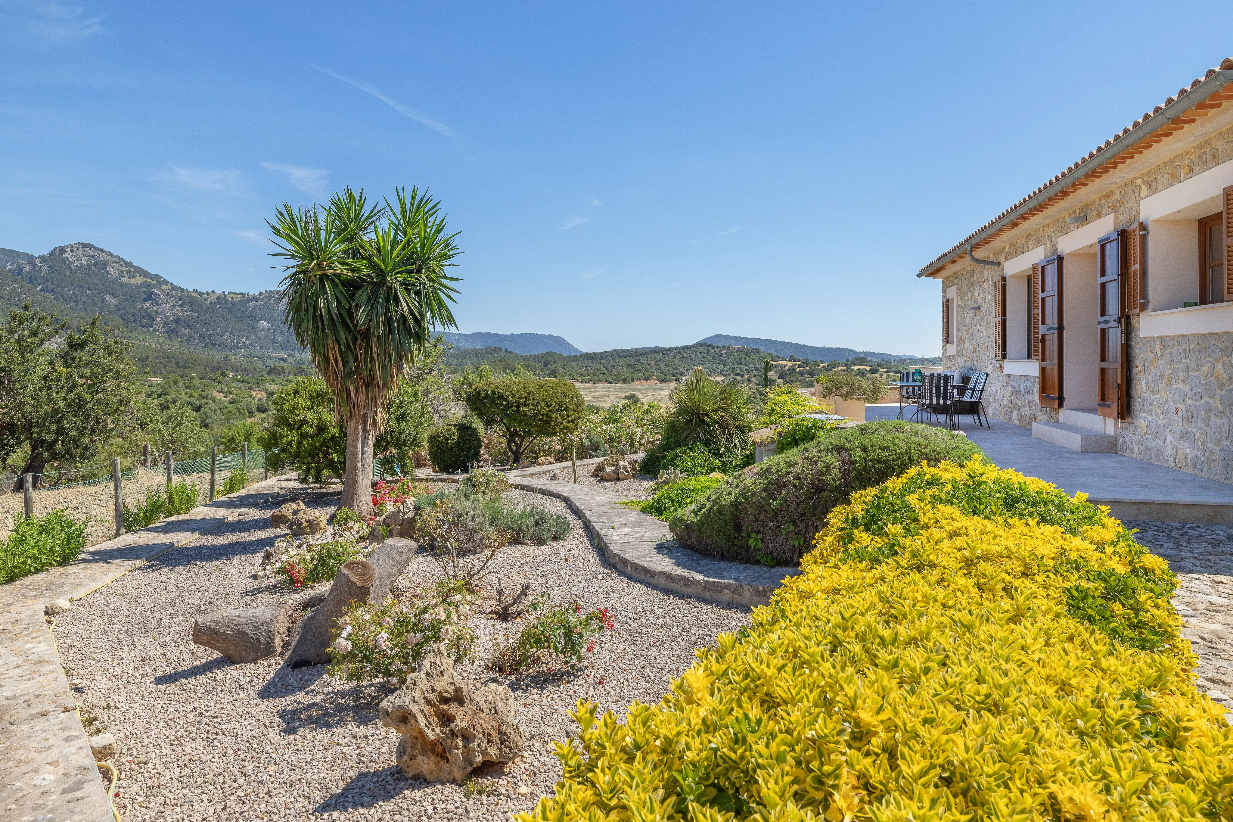 Mediterranean Finca in Moscari with pool, guest studio, and a unique 360° panorama-1