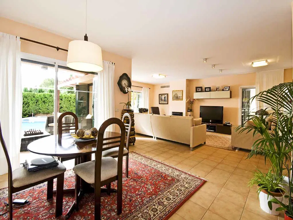 Magnifique propriété familiale dans un cadre exceptionnel-4
