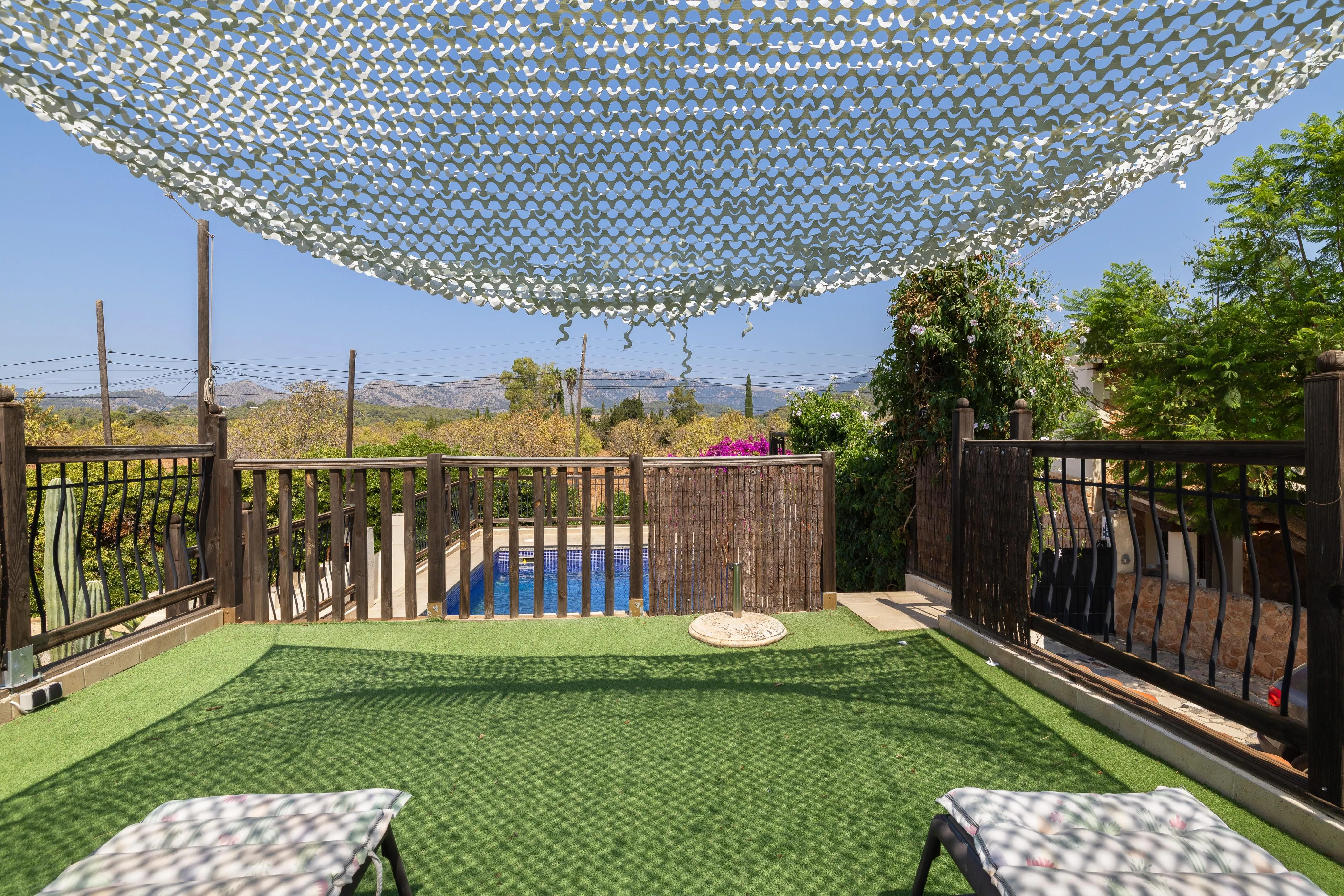 Finca mit Gästebereich und Ställen in Bunyola-8