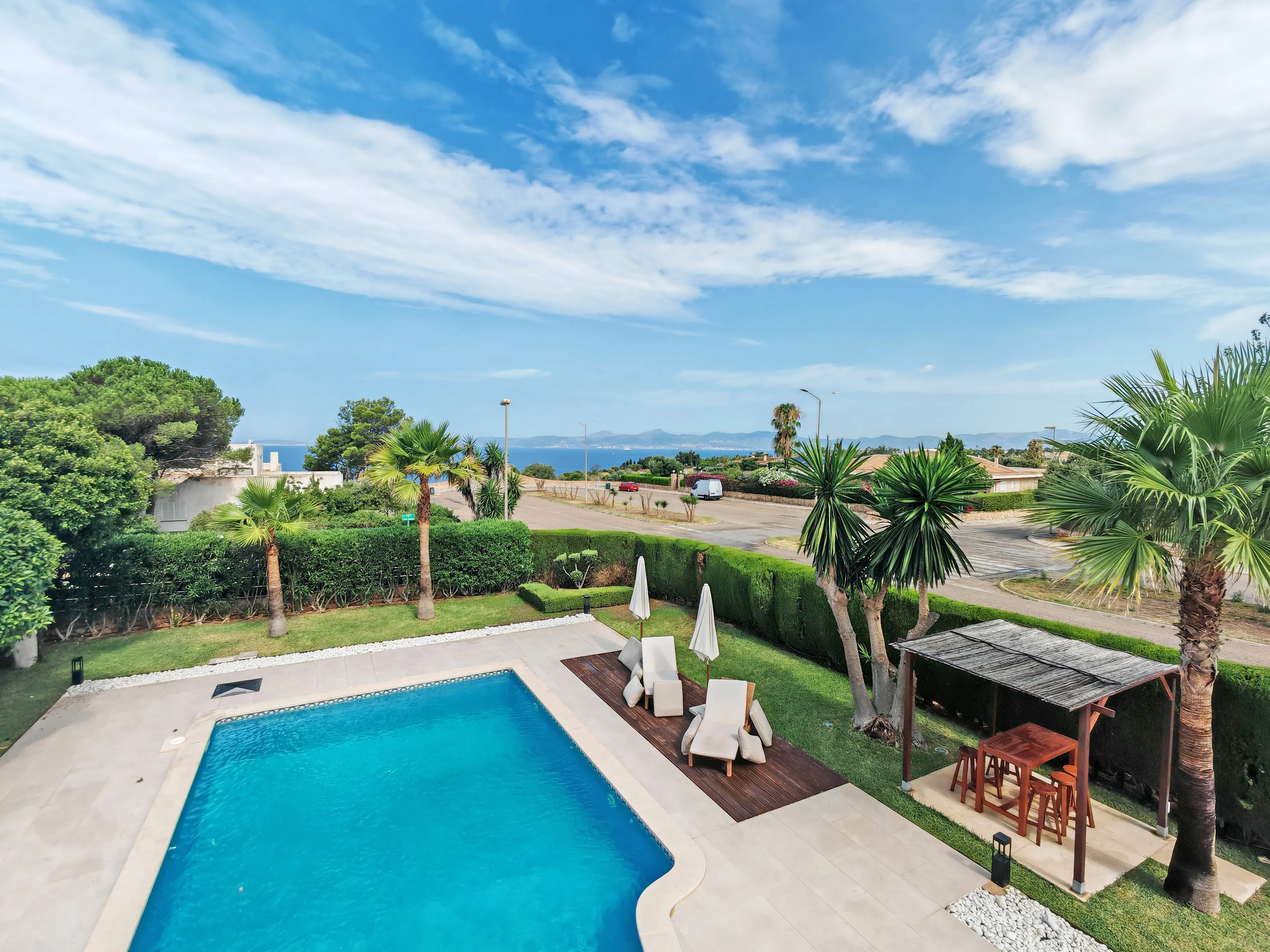 Middelhavsdrømmevilla med havudsigt-15