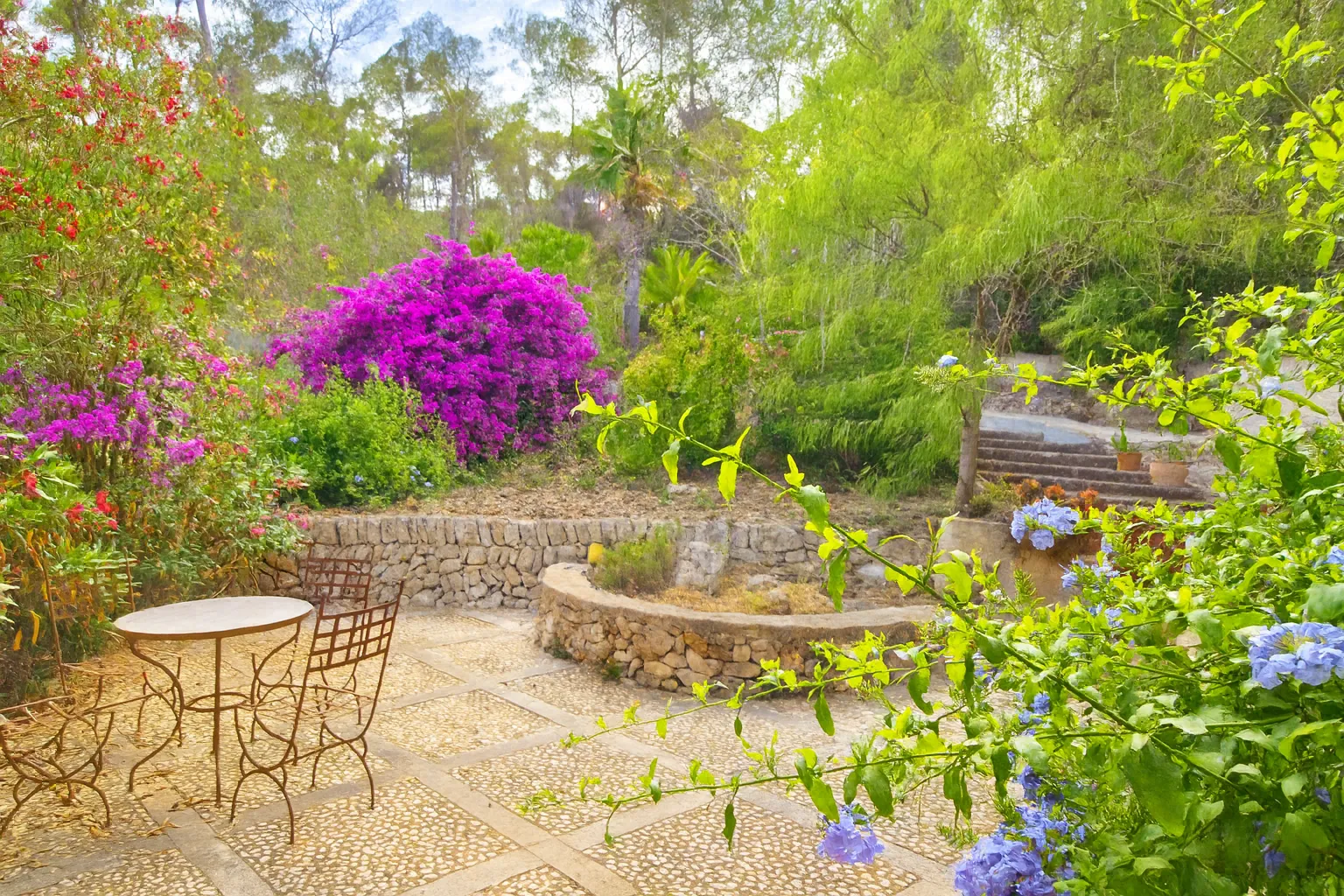 Charming finca in an idyllic location with beautiful views-2