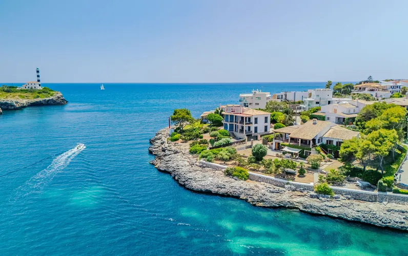 Willa z dostępem do morza w Portocolom