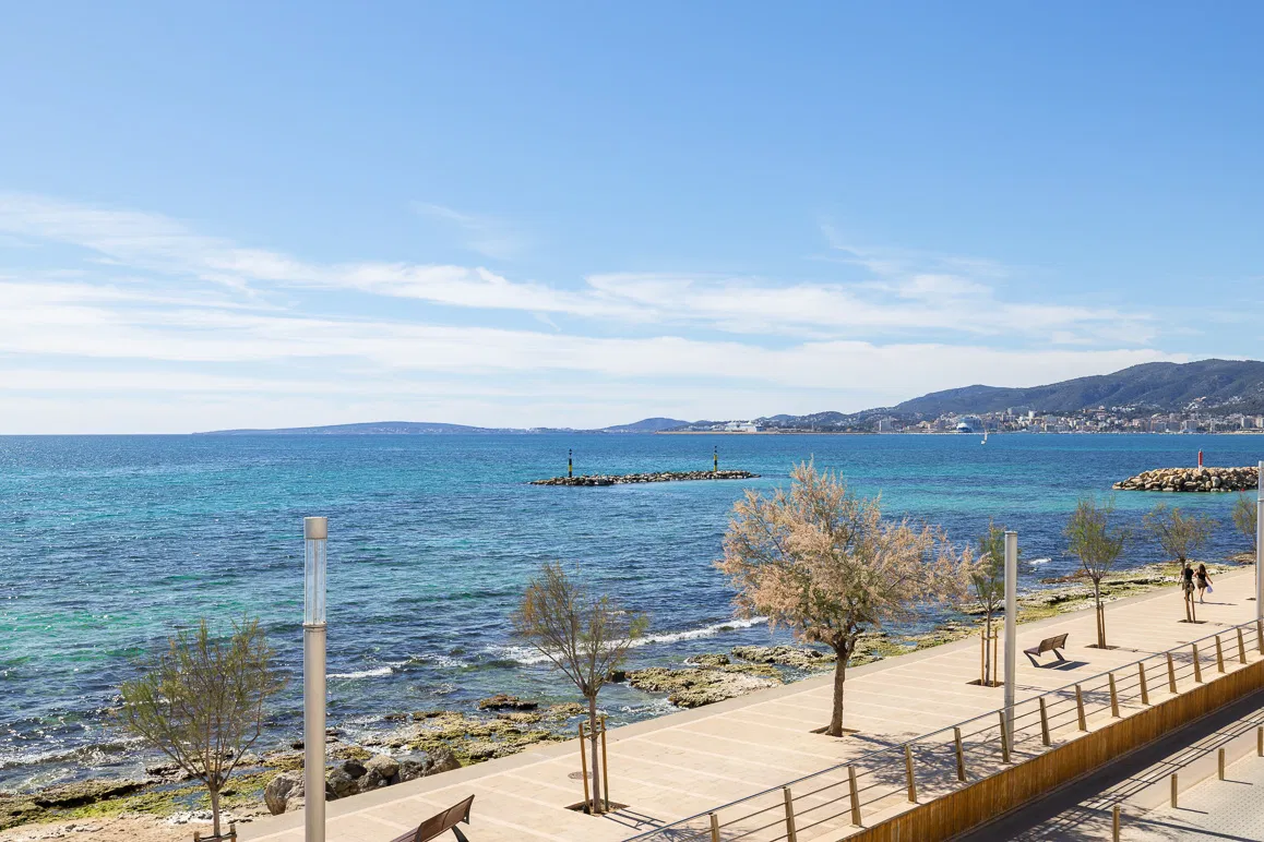 Charmante maison mitoyenne avec très grand patio et accès direct à la mer-11