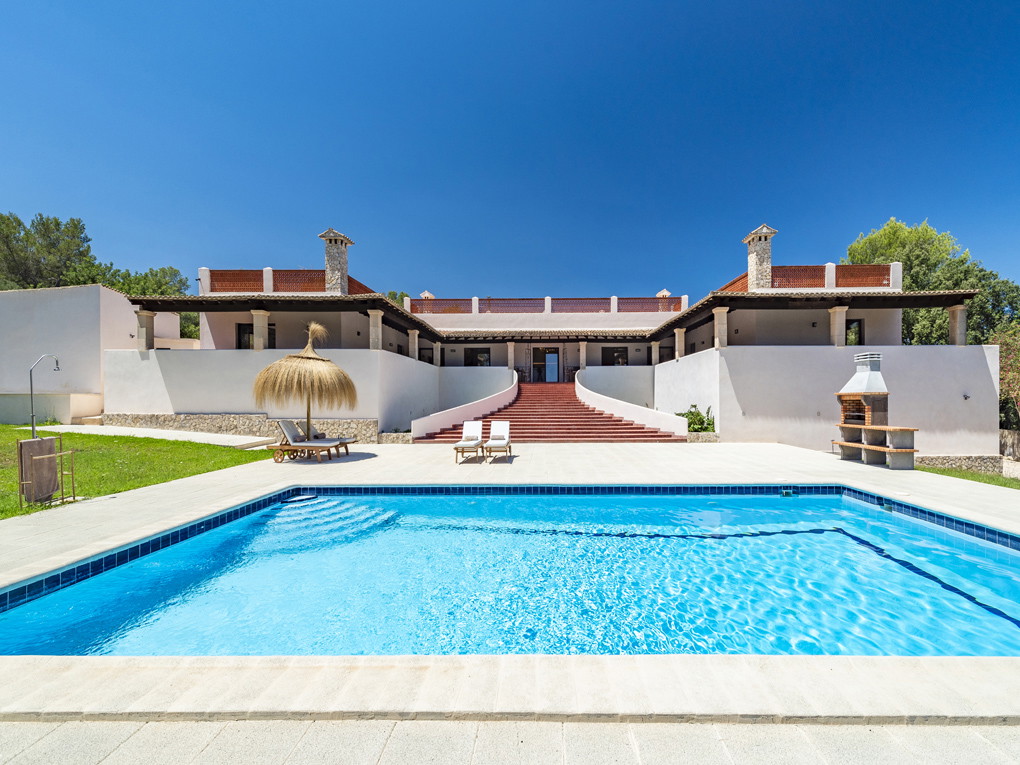 " ES CASTELL " Temporary rental / second residence in Pollensa-3