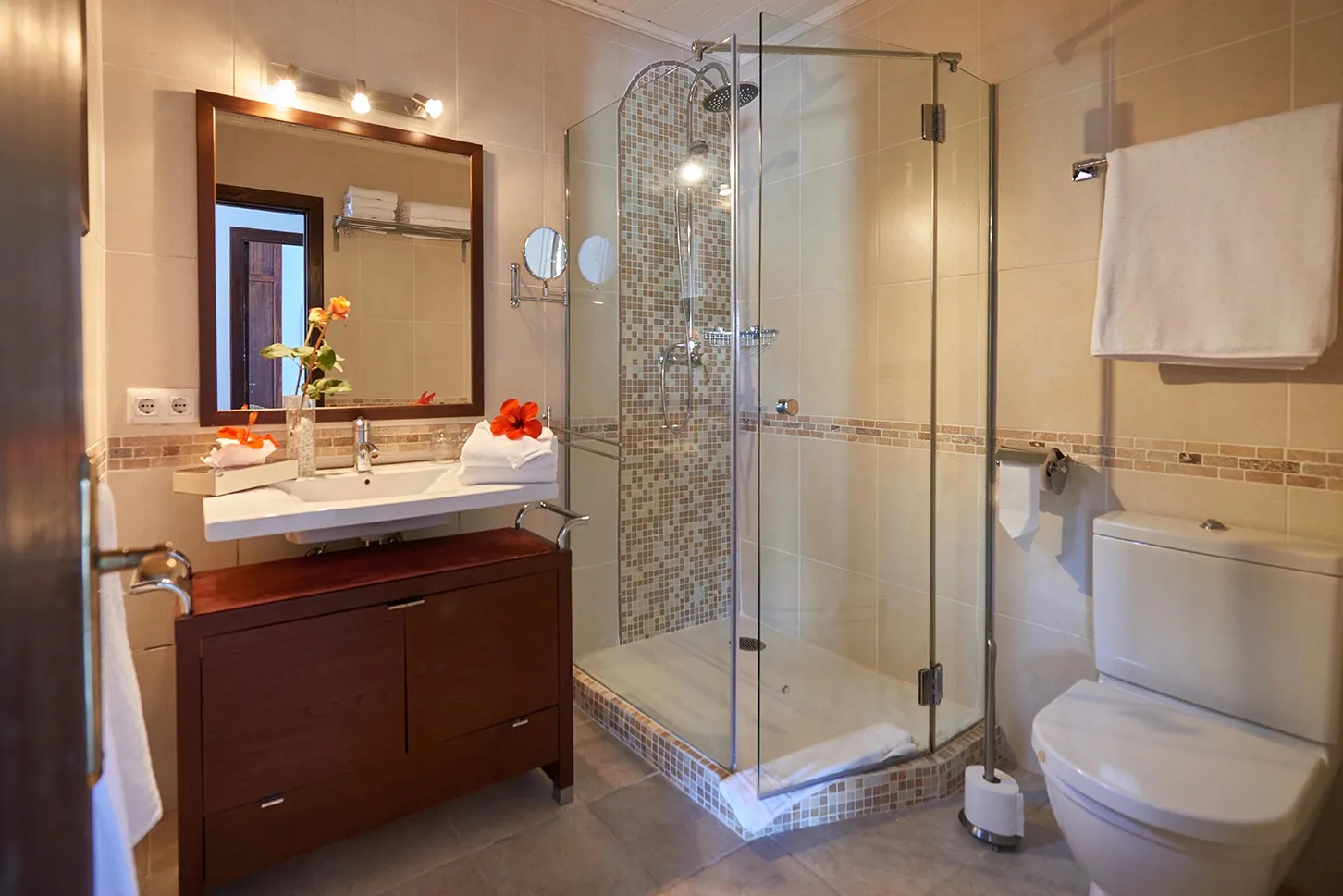 Piękne mieszkanie w Puerto de Andratx-12