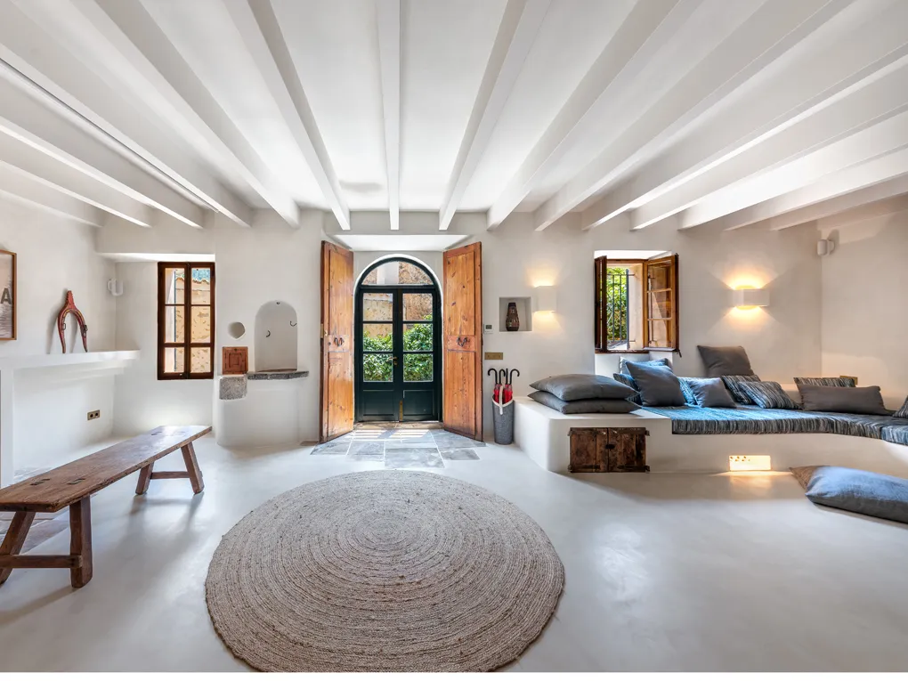 Villa in Deià-3