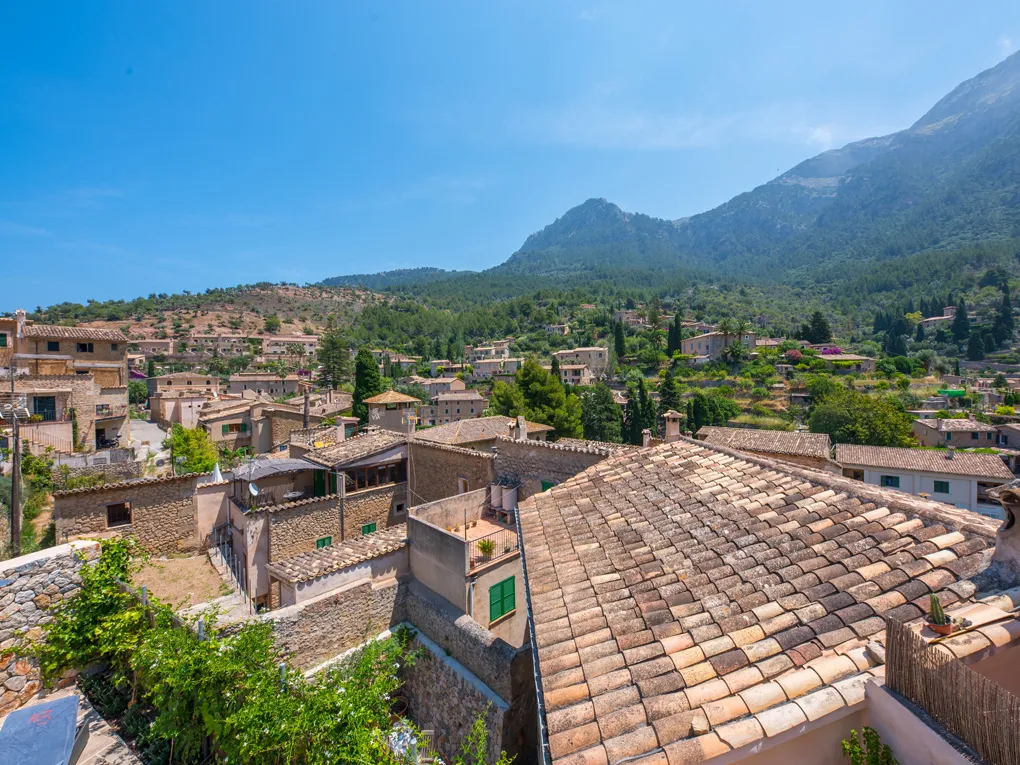 Villa in Deià-24