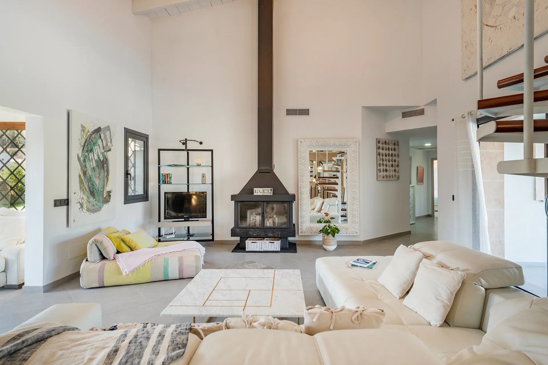 Family villa with tourist license in Crestatx, Sa Pobla-11