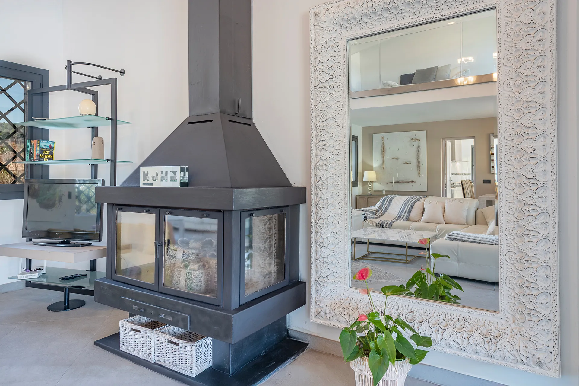 Family villa with tourist license in Crestatx, Sa Pobla-8