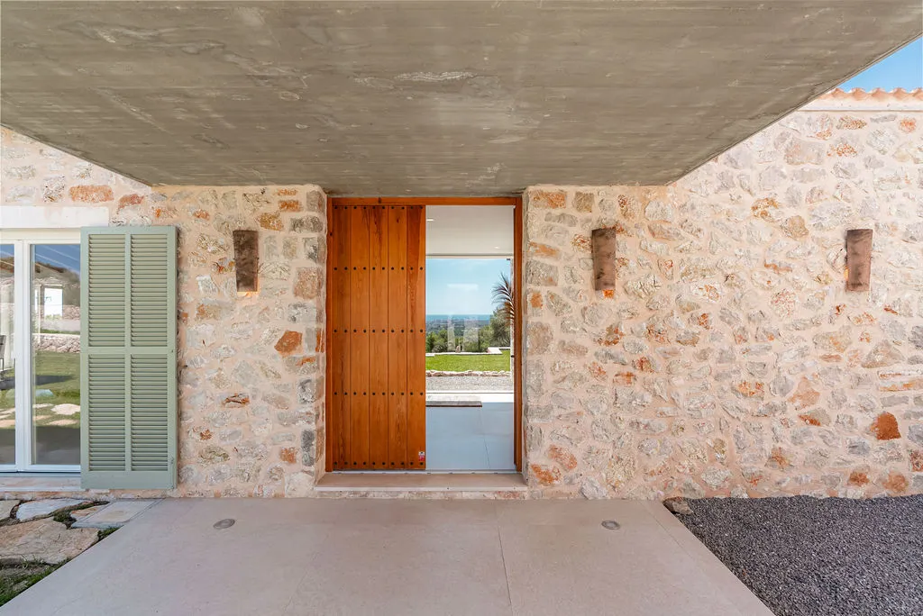 Lujosa finca d'obra nova amb vistes panoràmiques al mar prop de Sant Llorenç-5
