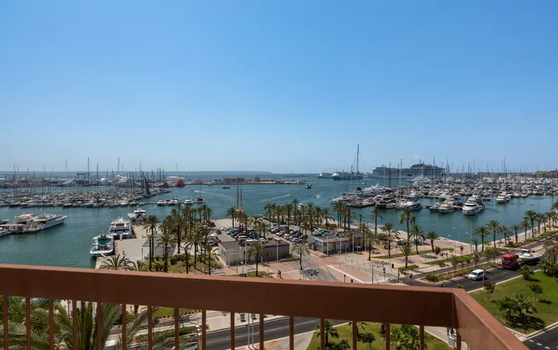 Vivienda con gran potencial y vistas espectaculares en Palma