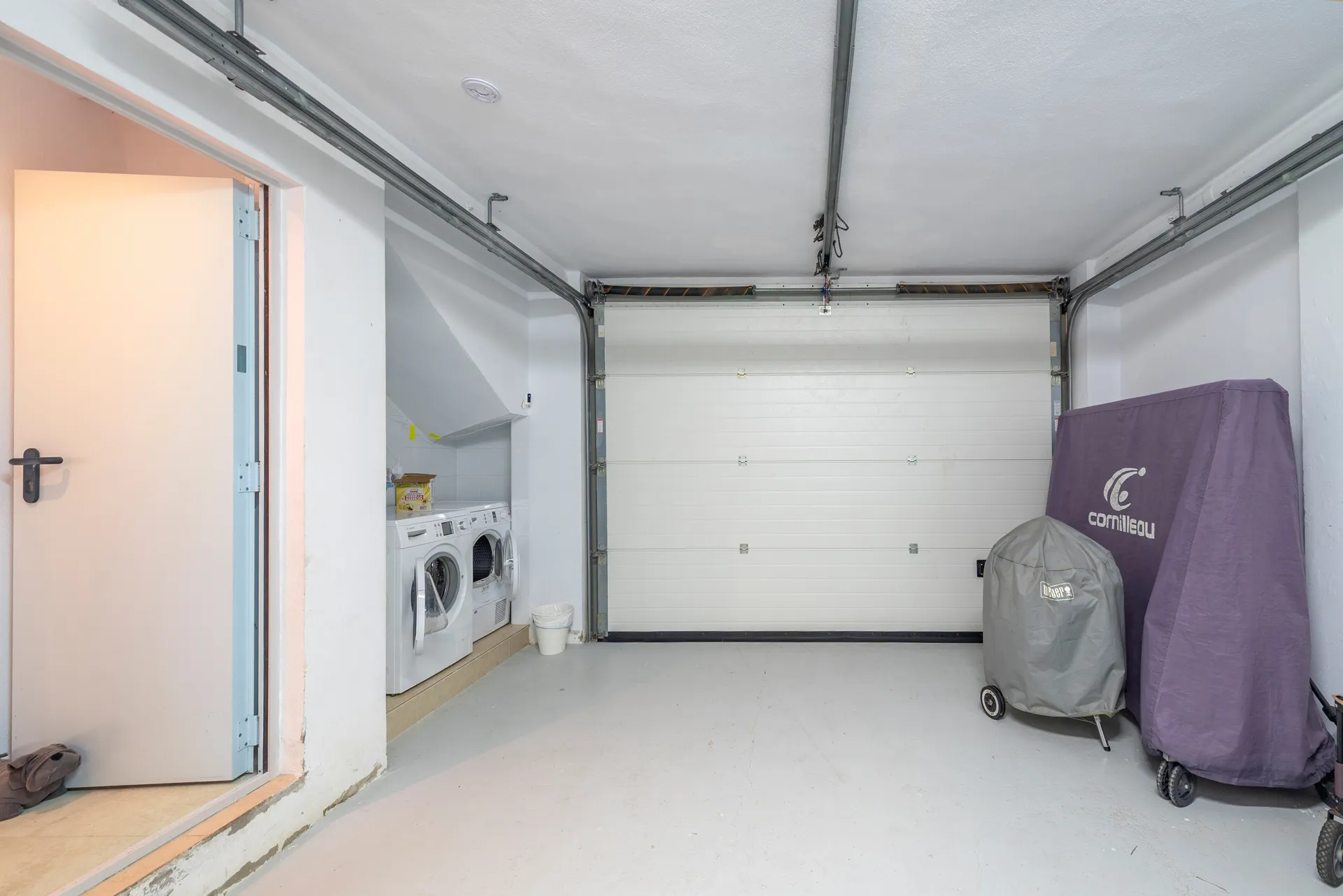 Super adossat de cinc dormitoris, a només 100 metres de la Platja de Mur-16