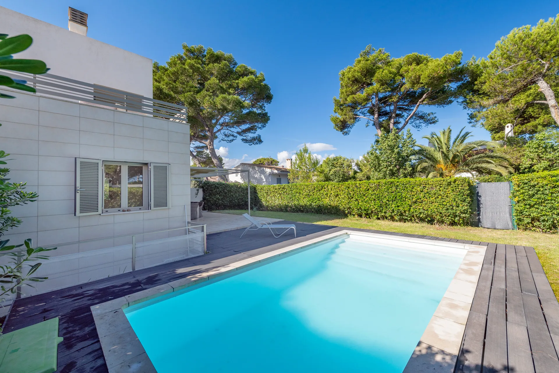 Piękny dom w zabudowie bliźniaczej z 5 sypialniami, zaledwie 100 metrów od Playa de Muro-2